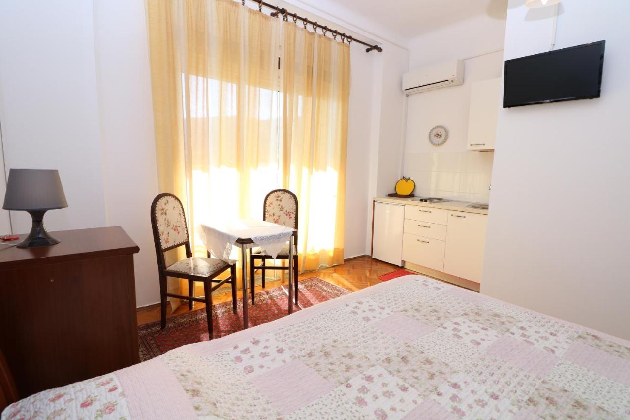 Studio Apartments Cavrak With Terrace Baška Extérieur photo