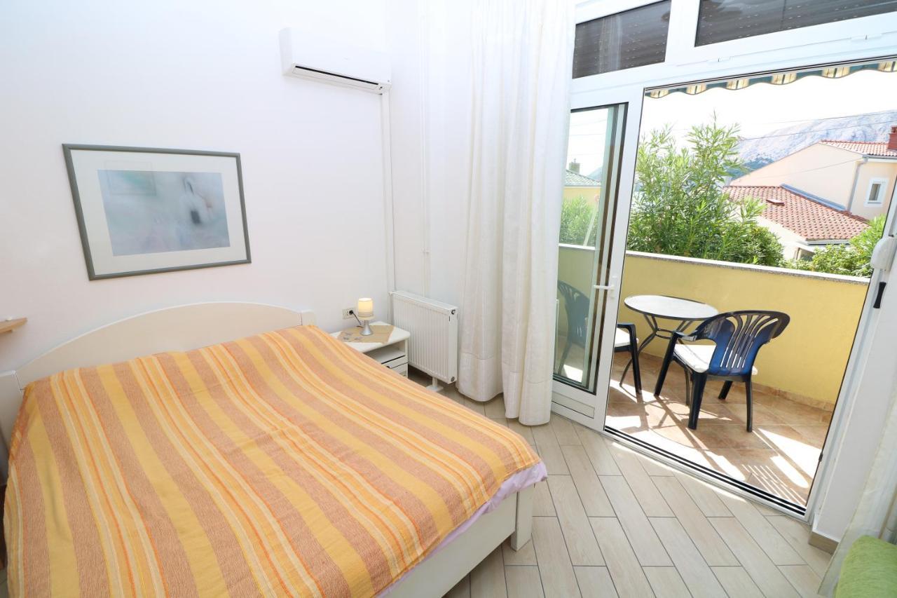 Studio Apartments Cavrak With Terrace Baška Extérieur photo