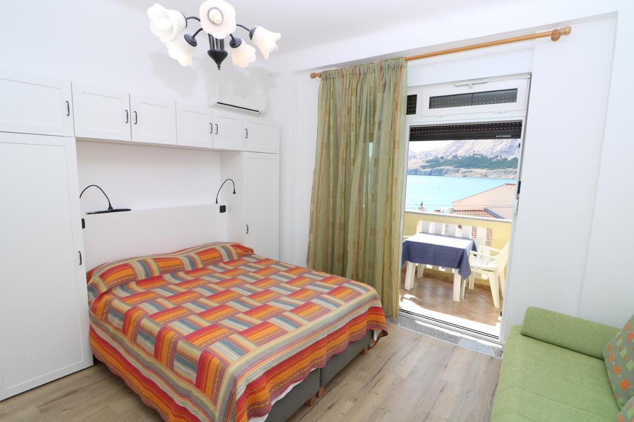 Studio Apartments Cavrak With Terrace Baška Extérieur photo