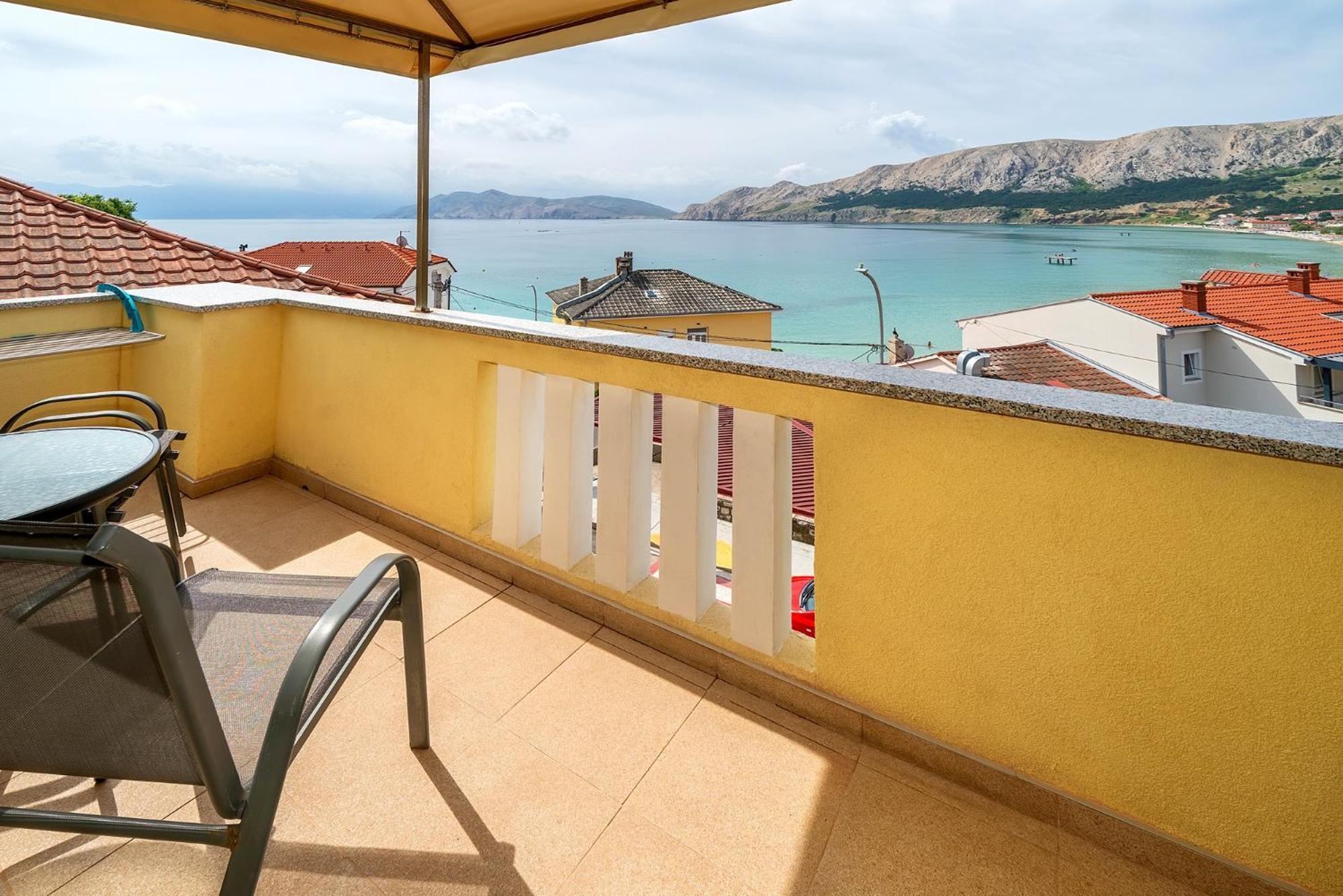 Studio Apartments Cavrak With Terrace Baška Extérieur photo