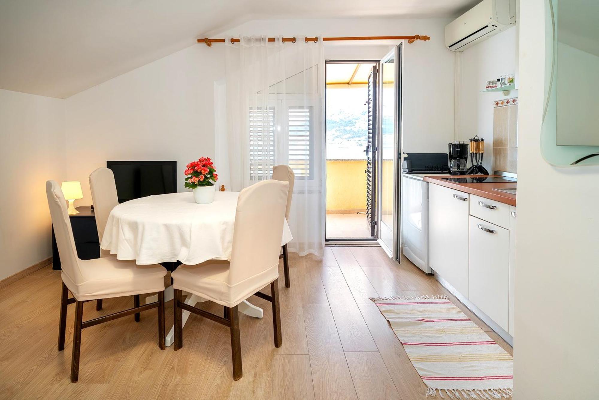 Studio Apartments Cavrak With Terrace Baška Extérieur photo